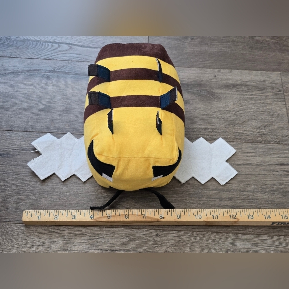Minecraft Bee Plush Stuffed Toy Cute Cozy - Picture 6 of 7